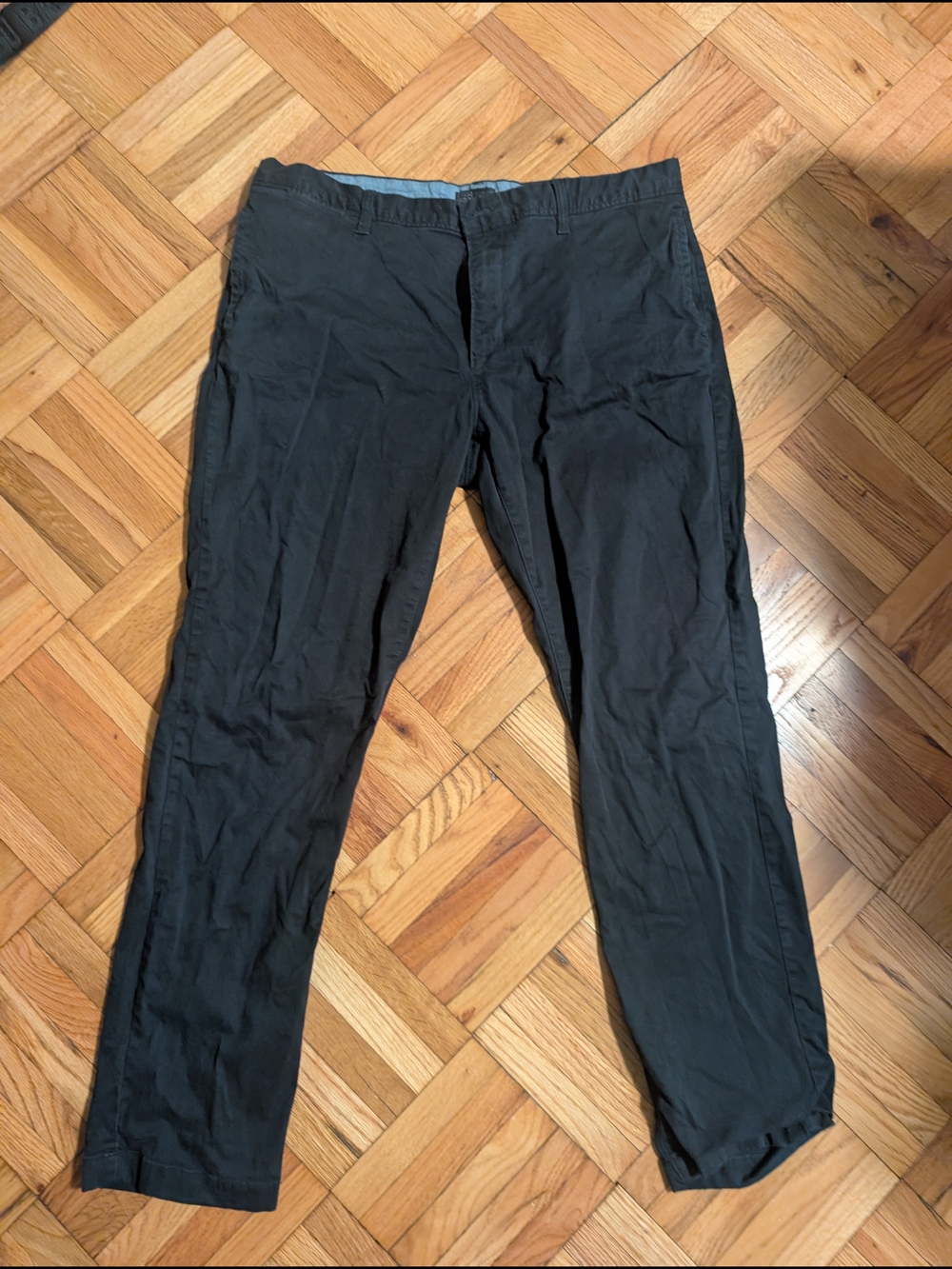 14th & Union Black Chinos